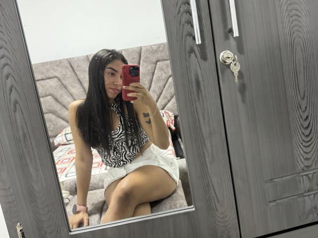 SharonKlart - Live porno og sexkamera - 20880318