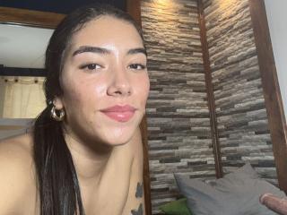 SharonKlart - פורנו בשידור חי ומצלמת סקס - 20880482