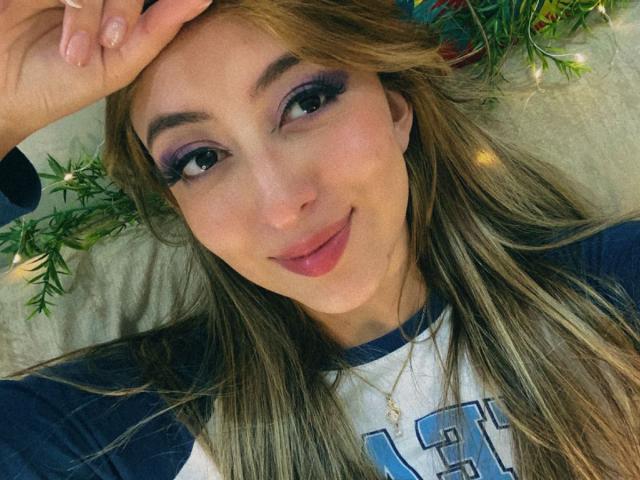 SabrinaaMontana - Live sex cam - 20880698