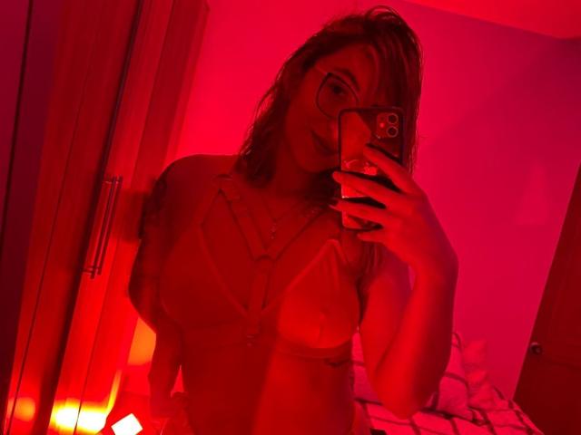 SabrinaaMontana - Live sex cam - 20880750