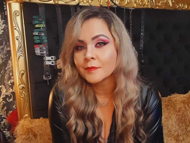 VictoriiaGray - Live porn &amp; sex cam - 20883538