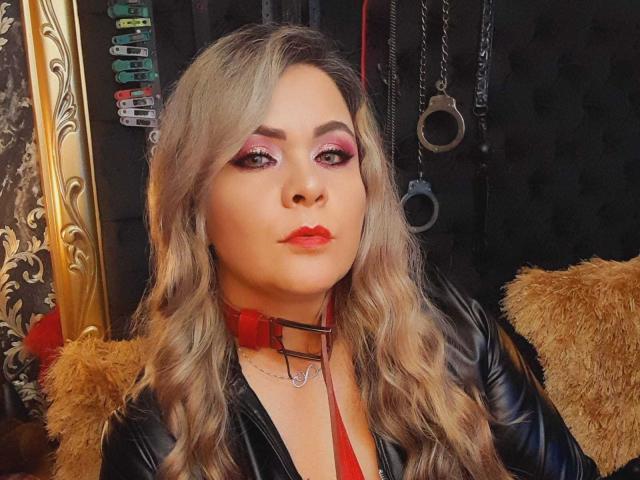 VictoriiaGray - Porno na żywo i seks kamera - 20883642