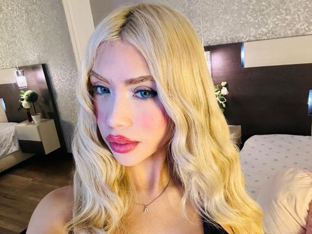 ChristieGarci - Live sex cam - 20883918