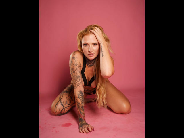 redNatified-hot - Live sex cam - 20910886