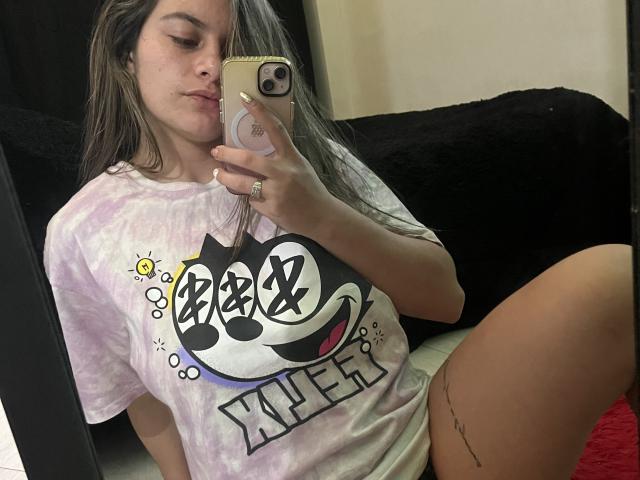 AtheneaRossi - Live sexe cam - 20912386