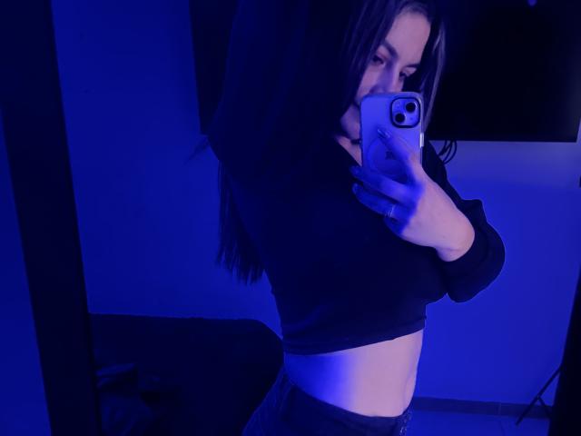 AtheneaRossi - Live porn &amp; sex cam - 20912522