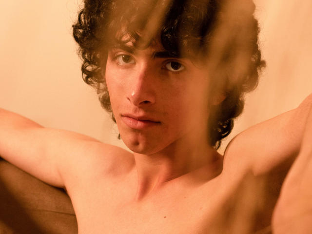 LucasFrost - Sexe cam en vivo - 20913202