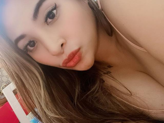 MiahKhalid - Live sex cam - 20916394