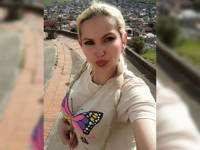 GiuliaAddams - Sexe cam en vivo - 20920438