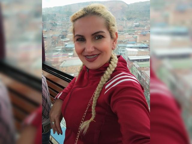 GiuliaAddams - ライブポルノ&amp;セックスカム - 20920462