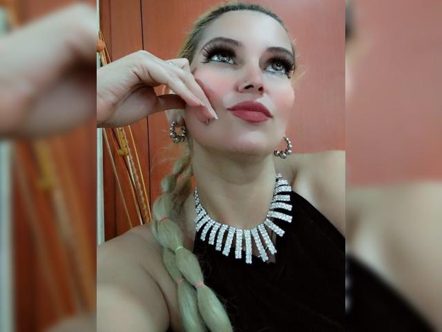 GiuliaAddams - Live sex cam - 20920494