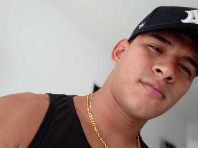 JeicodLatino - Live Sex Cam - 20926978