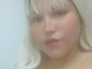 SofiaHottieX - Live sex cam - 20932734