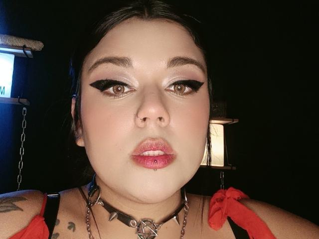 EmilyDom - Live sex cam - 20933226