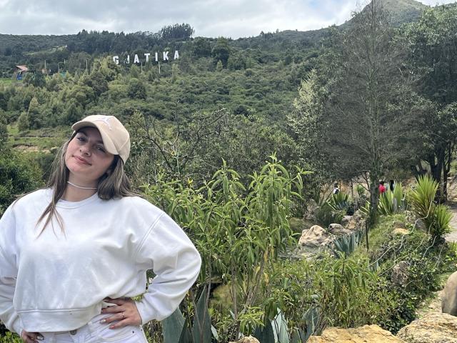 AtheneaRossi - Live porn &amp; sex cam - 20957534