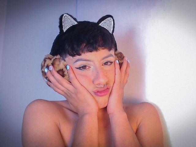 SharaGonzalez - Sexe cam en vivo - 20959410