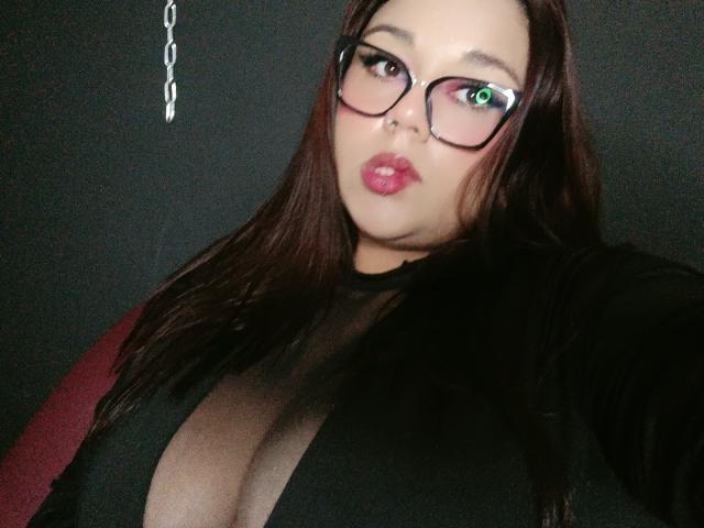 EmilyDom - Live sex cam - 20979622