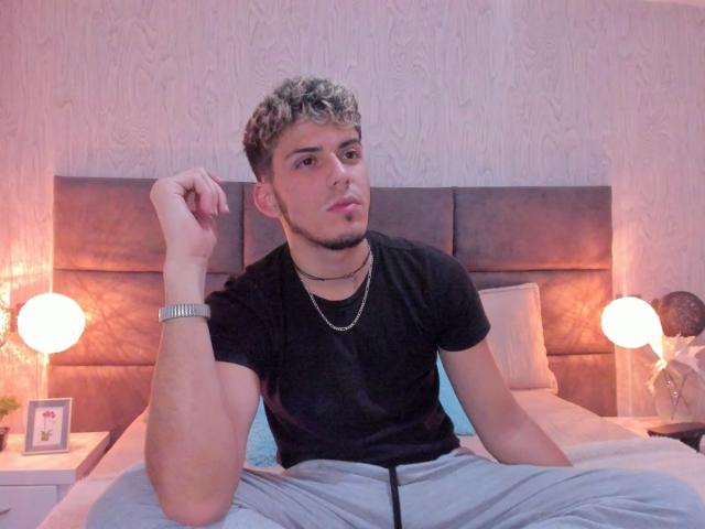 JackOcean - Live sex cam - 20982330