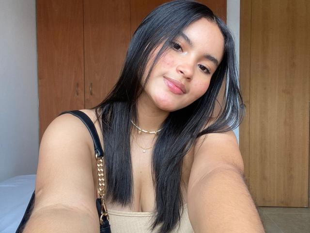 MiiaPalmer - Live Sex Cam - 20984810