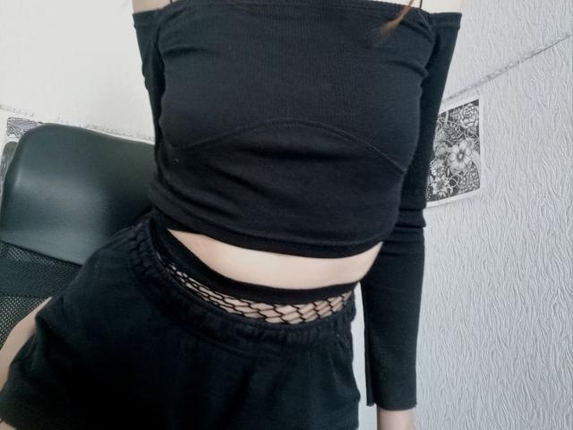 WollyMolly - Live porn &amp; sex cam - 20987130