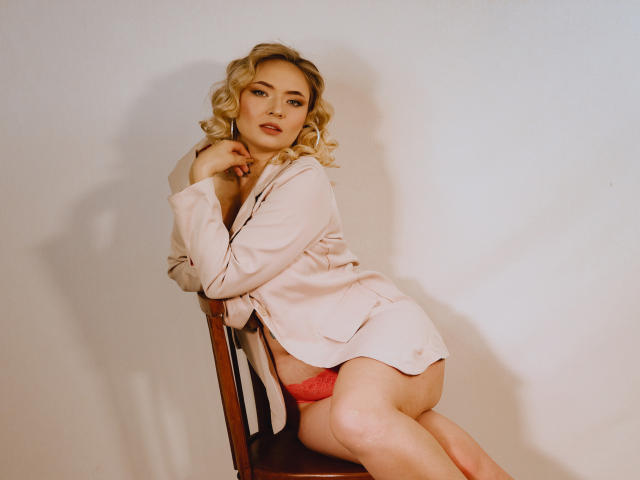 SallyVerda - Live sex cam - 20990686