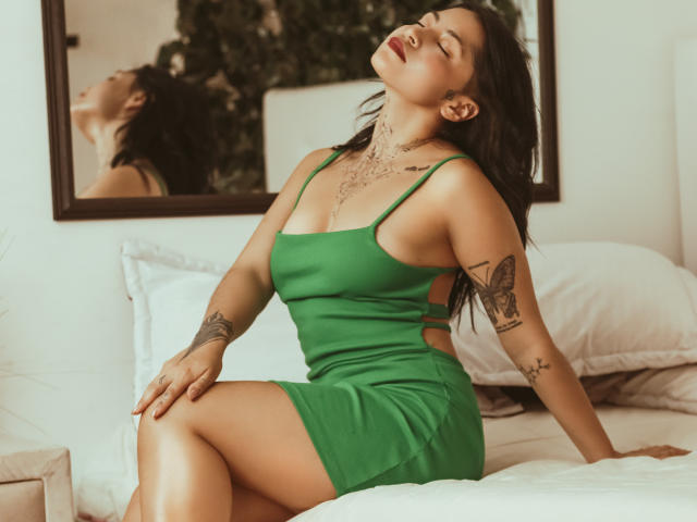 CalypsoOlsen - Live sex cam - 20991926