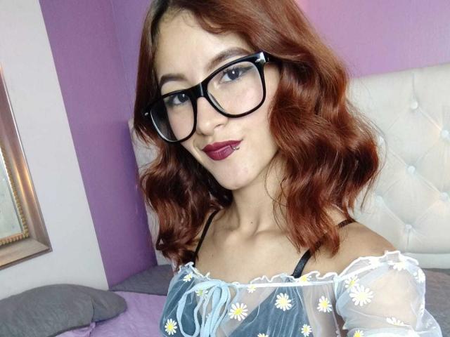 Emiily69 - Live sex cam - 21006902