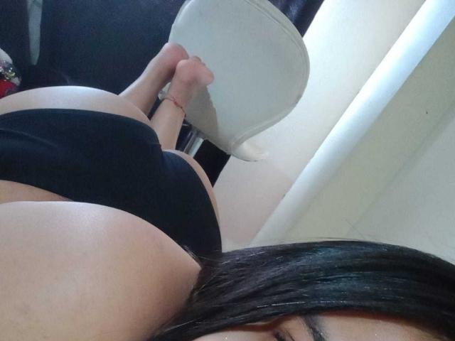 AmyWhin - Sexe cam en vivo - 21007102