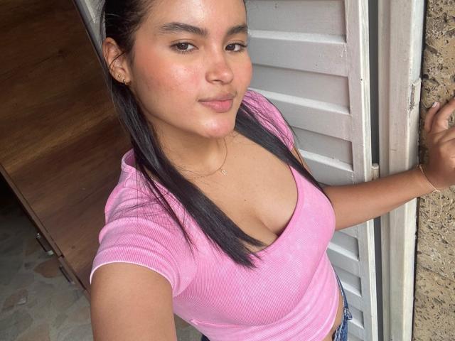 MiiaPalmer - Sexe cam en vivo - 21007166