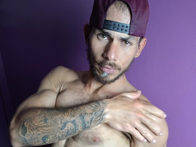 DylanJacob - Live Sex Cam - 21010494