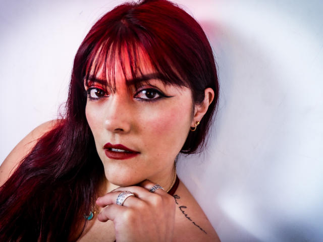 SusanVolt - Live Sex Cam - 21011486
