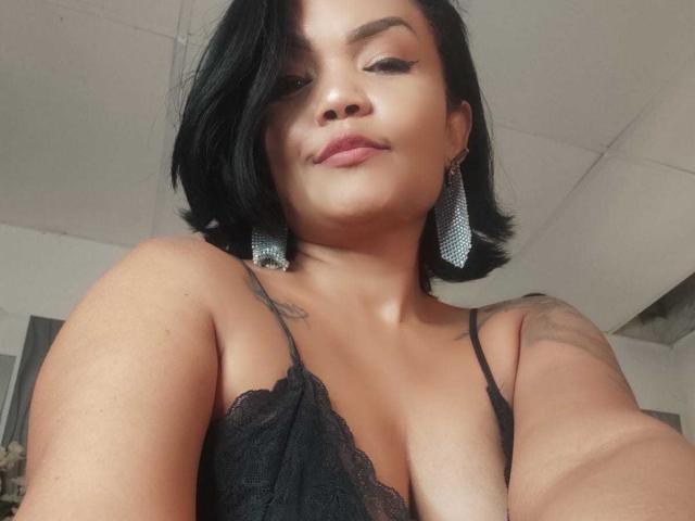 ExoticLyla - Live sex cam - 21011646