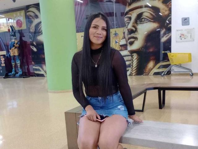 AlahyaDifiori - Sexe cam en vivo - 21012146