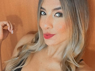MiaFlorez - Live sex cam - 21012494