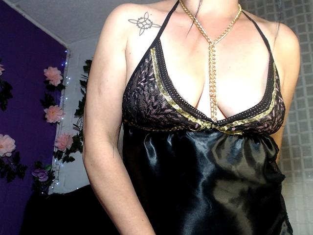 Zaria69 - Sexe cam en vivo - 21012774