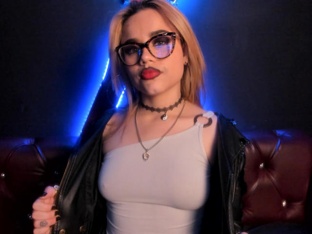 MarceWilliams - Live porn &amp; sex cam - 21021574