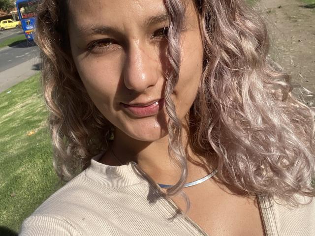 FloraSaenz - Sexe cam en vivo - 21025198