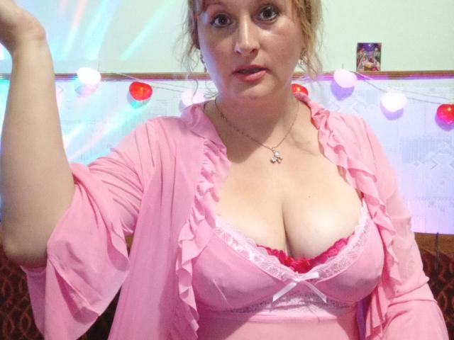 KelliRedhaer - Live sex cam - 21026054