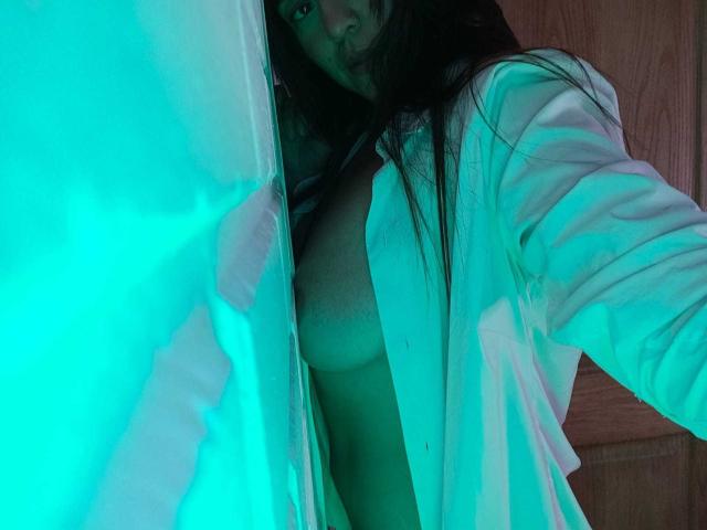 SharongoldOne - Live sex cam - 21028774