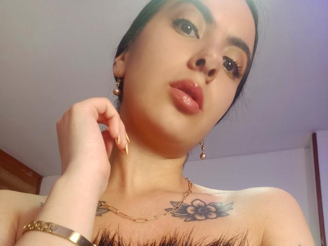SarahLuna - Live sex cam - 21029382