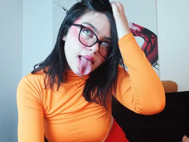 AlesaMiller - Live porn &amp; sex cam - 21030242