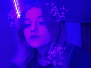 AlexandraKrug - Live sex cam - 21031550