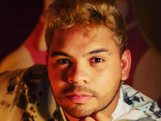 HaroldsHot - Live sex cam - 21032438