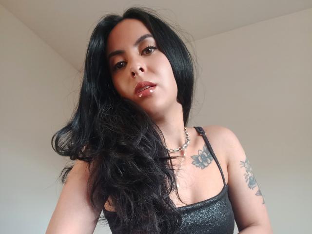 SarahLuna - Live porn &amp; sex cam - 21037486