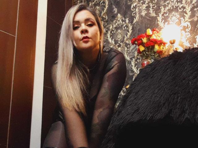 VictoriiaGray - Sexe cam en vivo - 21040502