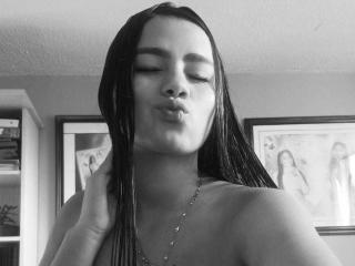 AlahyaDifiori - Live sex cam - 21040662