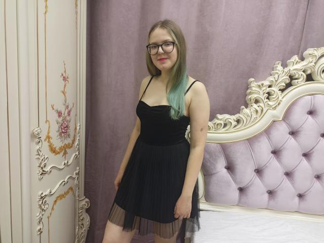 SweetyShyne-hot - Live sexe cam - 21042050