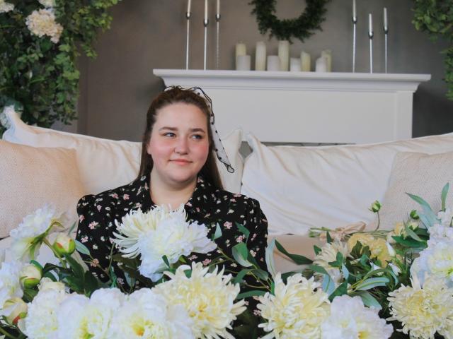 DaniellaGraceZZ - Live sex cam - 21042402