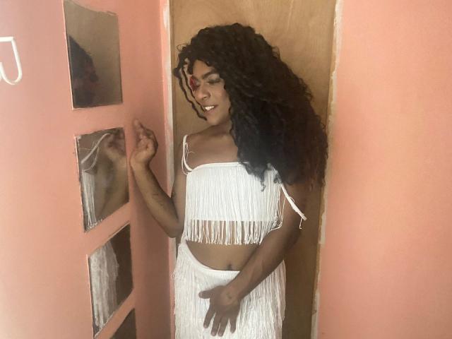 NoemiWildBurn - Sexe cam en vivo - 21042662