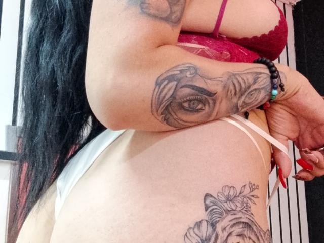 AlexandraJoneess - Live porn &amp; sex cam - 21043634